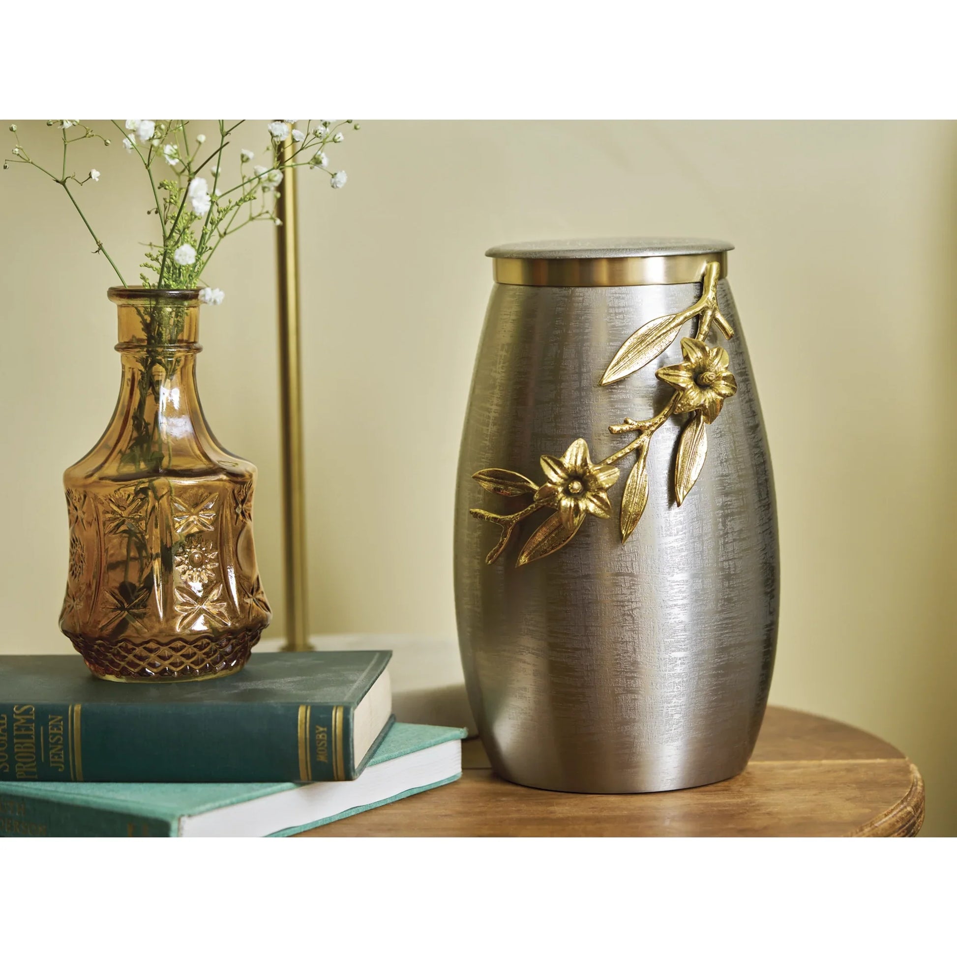 cremation urn